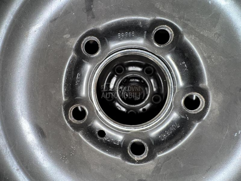 Semperit 215/60 R16 Zimska