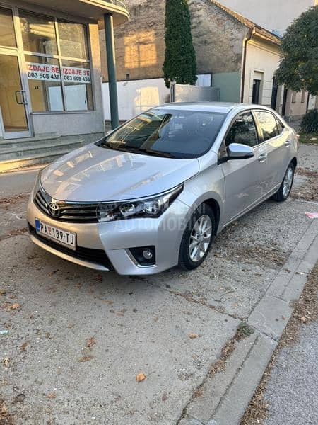 Toyota Corolla 1.6 Luna