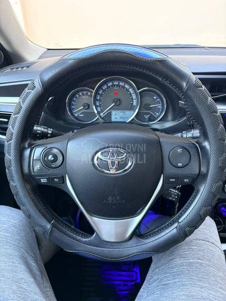 Toyota Corolla 1.6 Luna