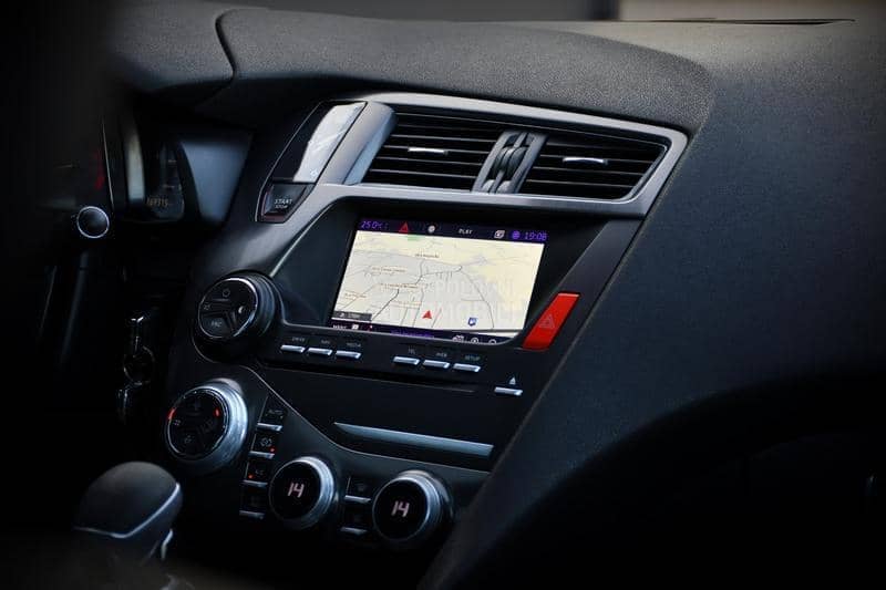 Citroen DS5 2.0HDI/EXCLUSIVE/CH