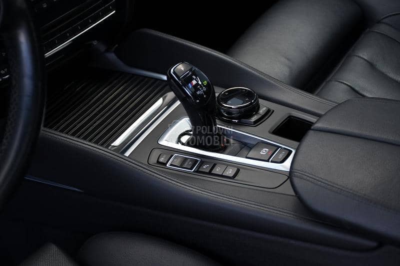 BMW X6 M50d