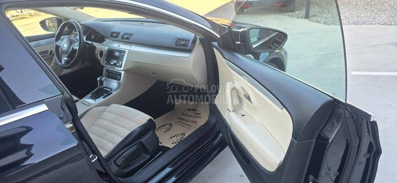 Volkswagen Passat CC 2.0tdi