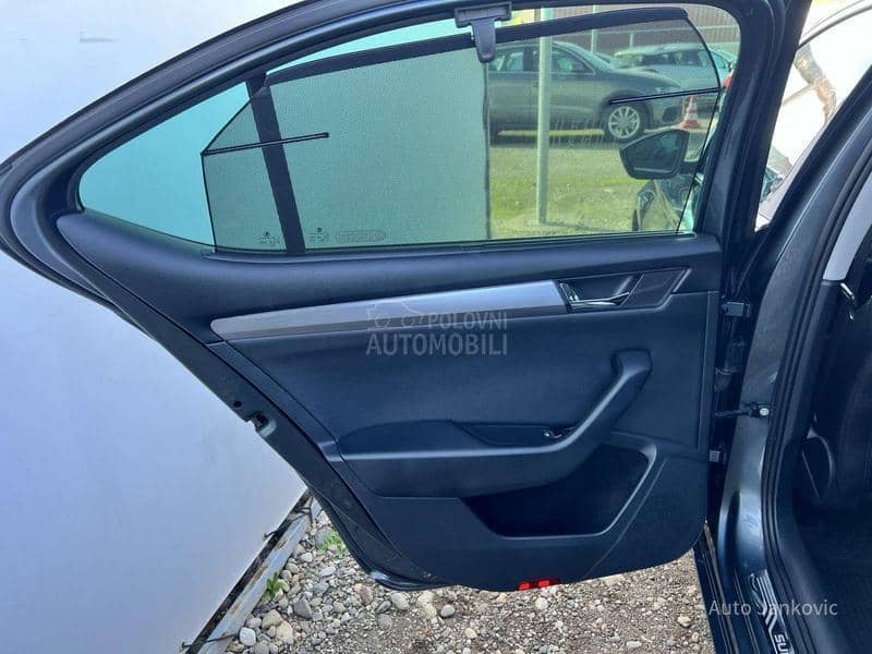 Škoda Superb 4X4   98 000 K M