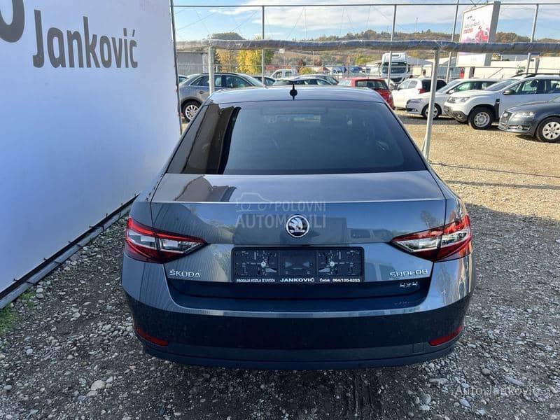 Škoda Superb 4X4   98 000 K M