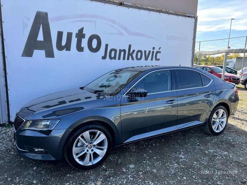 Škoda Superb 4X4   98 000 K M