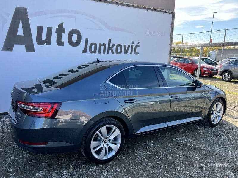 Škoda Superb 4X4   98 000 K M