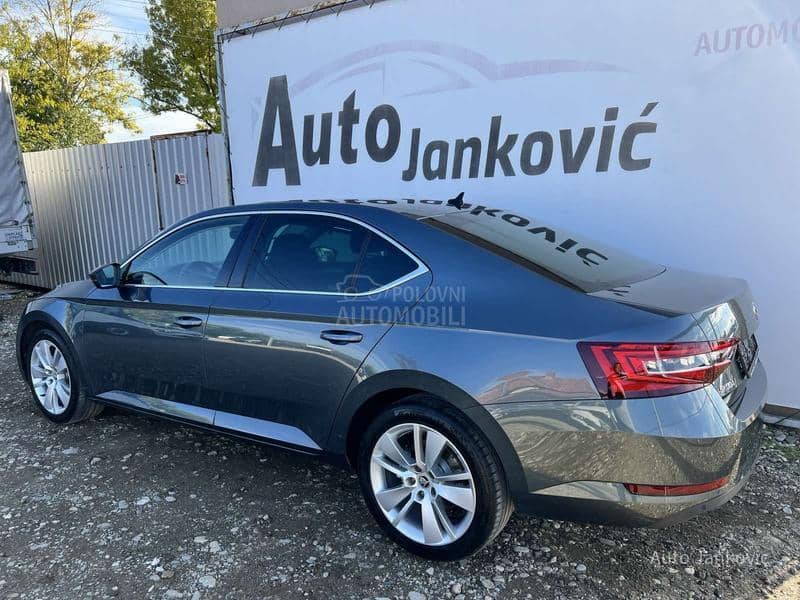 Škoda Superb 4X4   98 000 K M