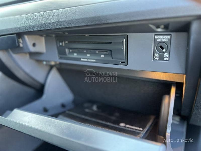 Škoda Superb 4X4   98 000 K M