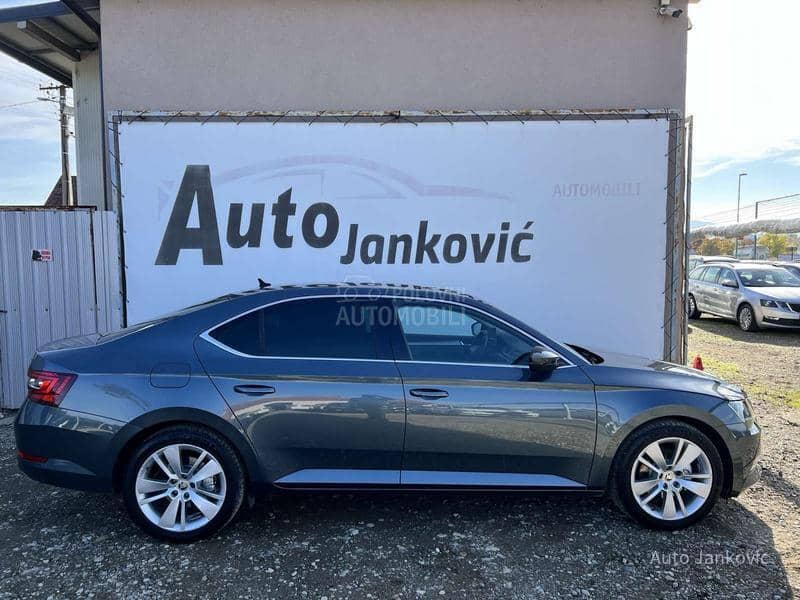 Škoda Superb 4X4   98 000 K M