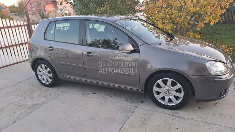 Volkswagen Golf 5 1,9 tdi