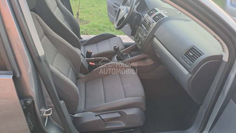 Volkswagen Golf 5 1,9 tdi