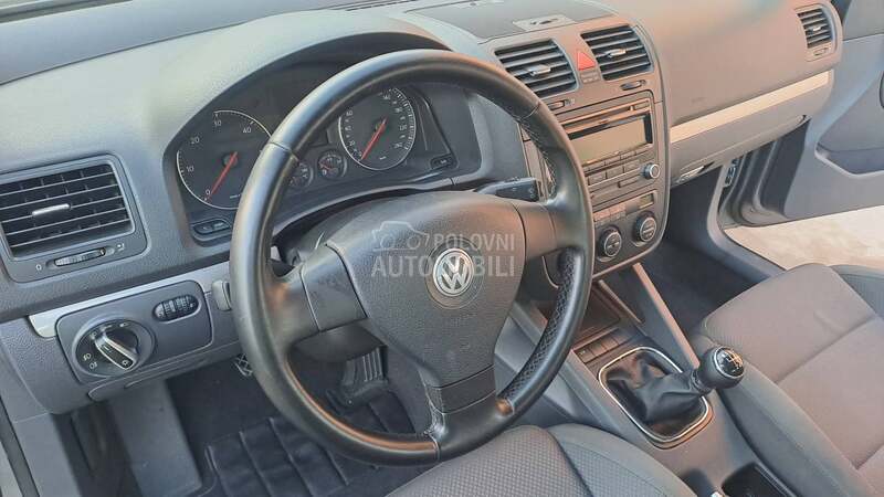 Volkswagen Golf 5 1,9 tdi