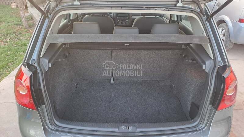 Volkswagen Golf 5 1,9 tdi