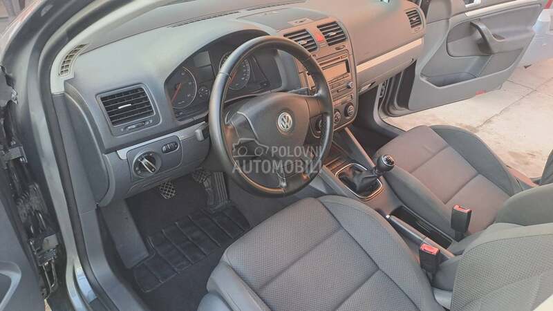 Volkswagen Golf 5 1,9 tdi
