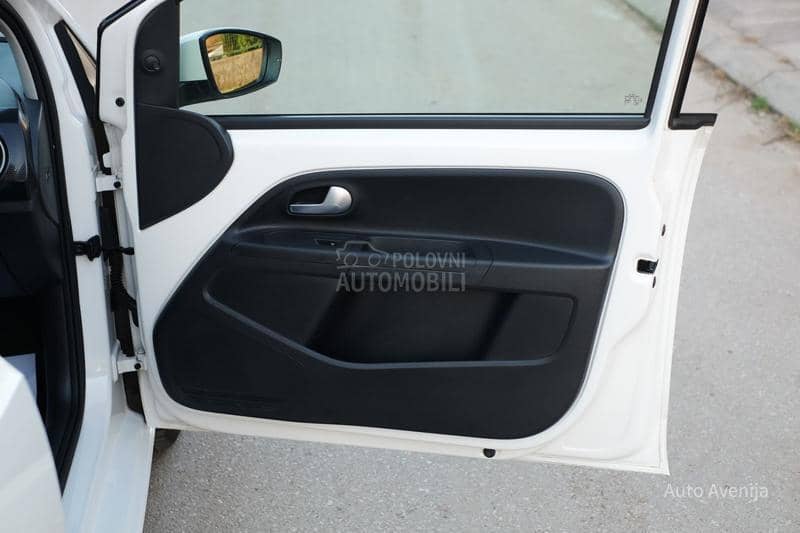Volkswagen up! 1.0MPi MOVE CH