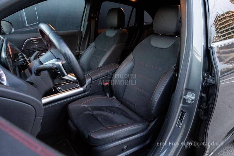 Mercedes Benz GLA 180 