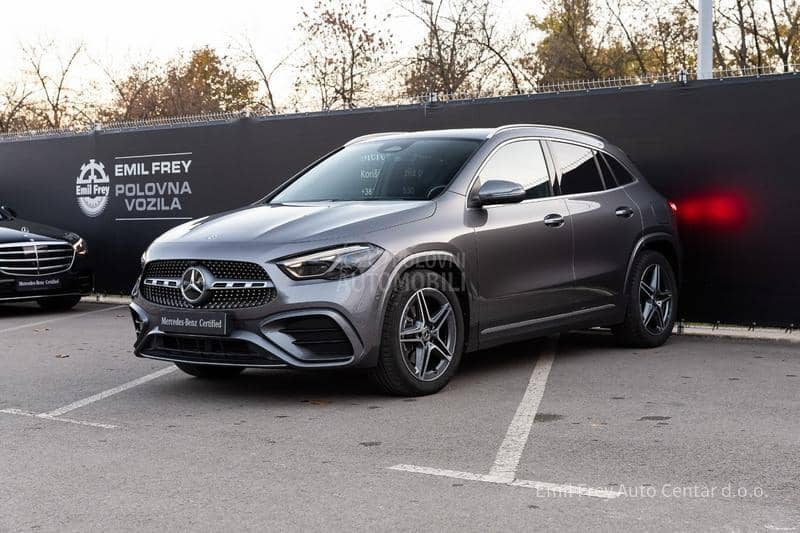 Mercedes Benz GLA 180 