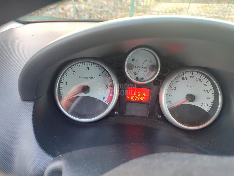 Peugeot 206 plus 