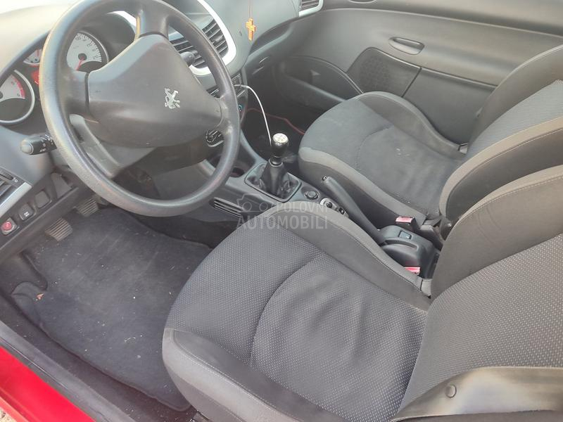 Peugeot 206 plus 