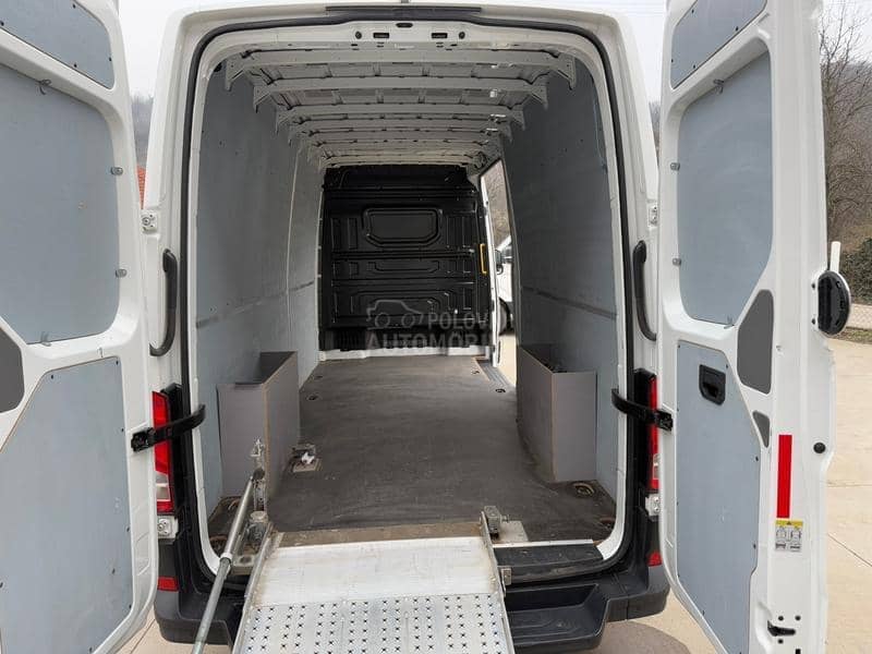 Volkswagen Crafter 2.0 TDI L3H3