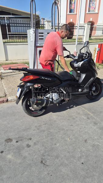 Yamaha xmax