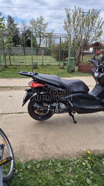 Yamaha xmax