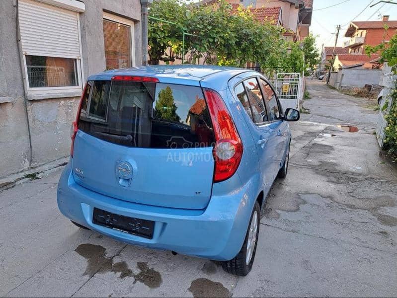 Opel Agila 1.2