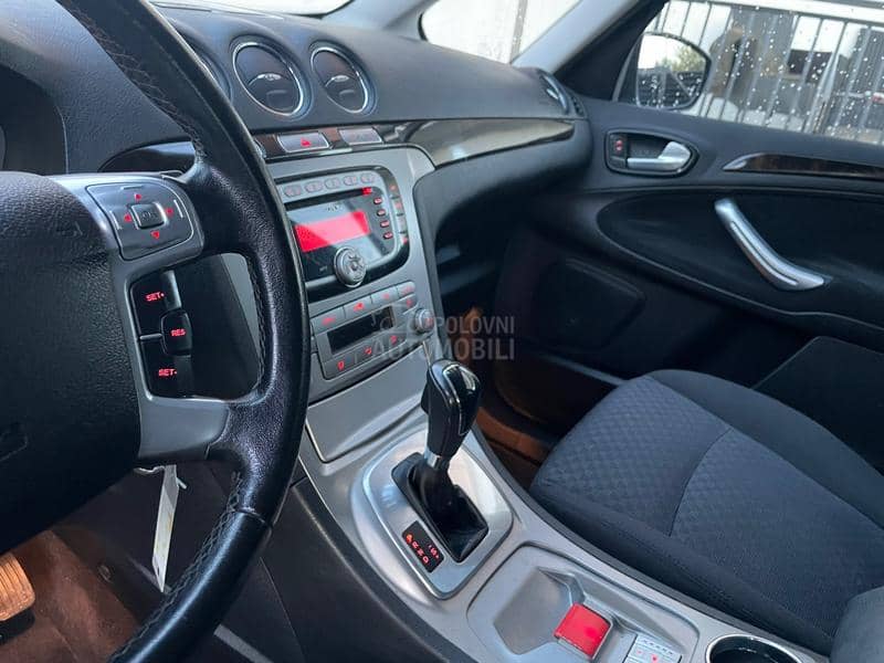 Ford Galaxy 2.0 TDCI GHIA