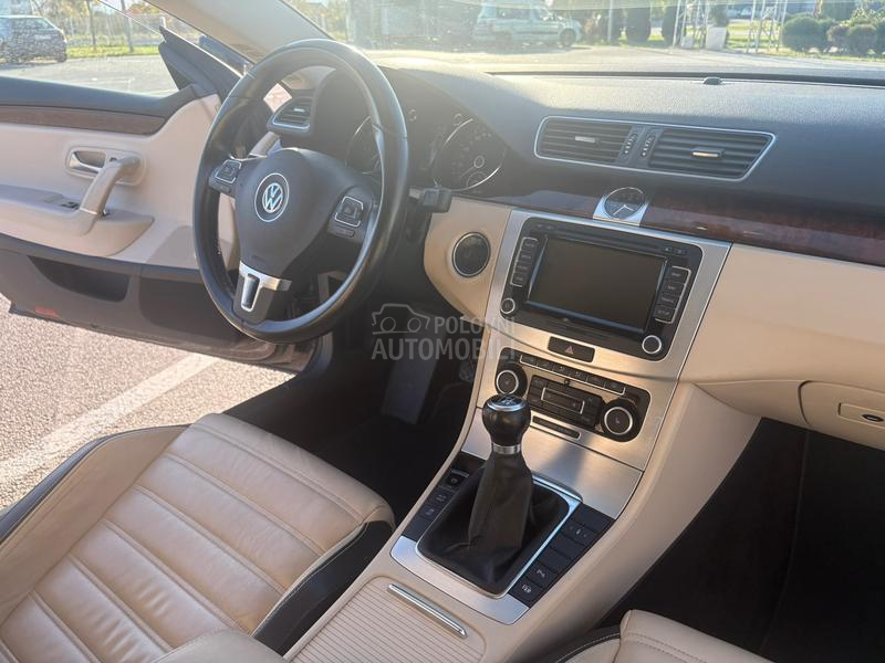 Volkswagen Passat CC 