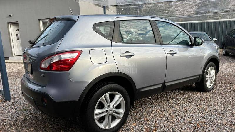 Nissan Qashqai 1.5 dci TEKNA