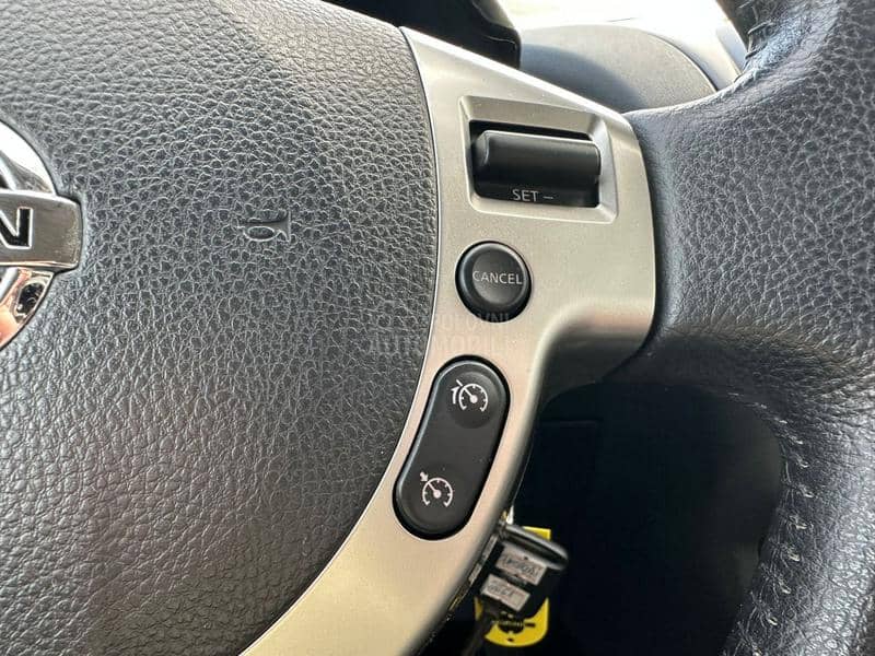 Nissan Qashqai 1.5 dci TEKNA