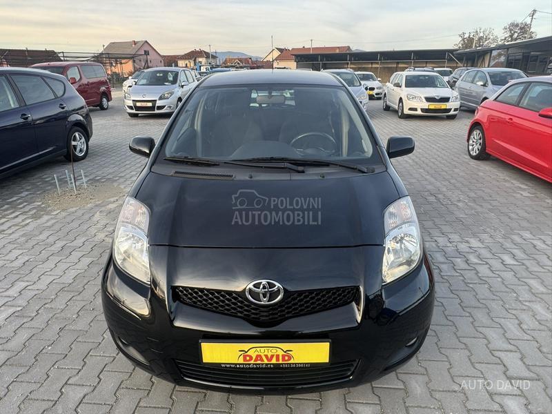 Toyota Yaris 1.3B SVAJCARSKA