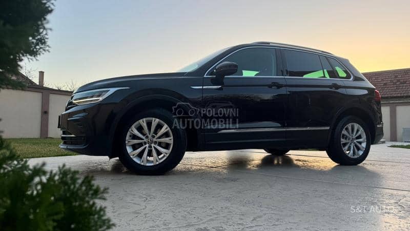 Volkswagen Tiguan 2.0 TDI/LED/NAV/FUL