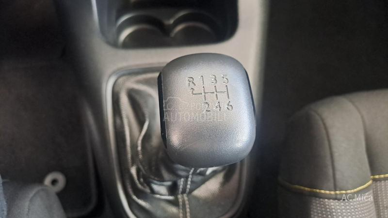 Citroen C3 1.5 BLU NAV LED USB