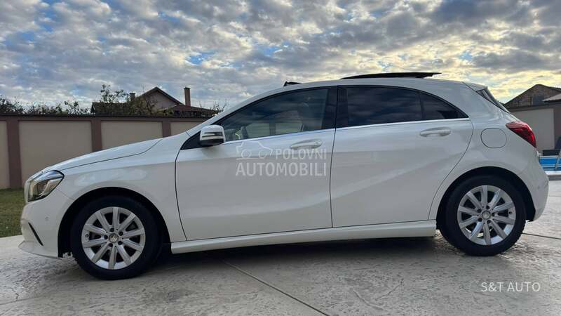 Mercedes Benz A 160 1.6/LED/PANO/NAV/FUL