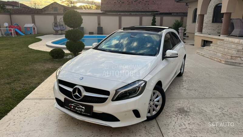 Mercedes Benz A 160 1.6/LED/PANO/NAV/FUL
