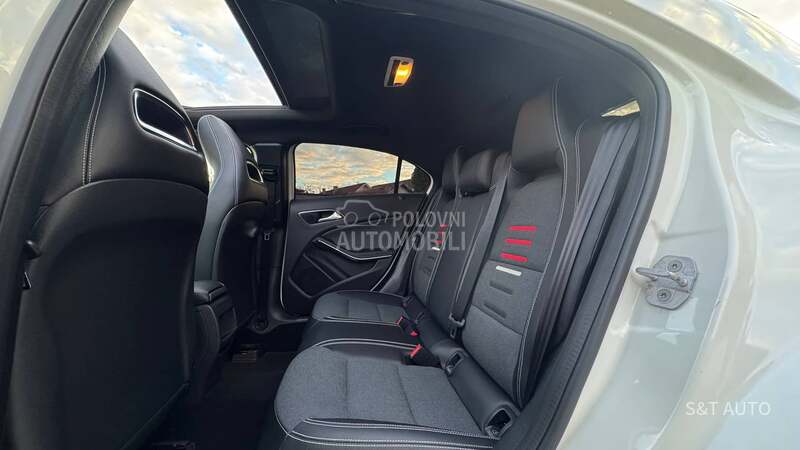 Mercedes Benz A 160 1.6/LED/PANO/NAV/FUL