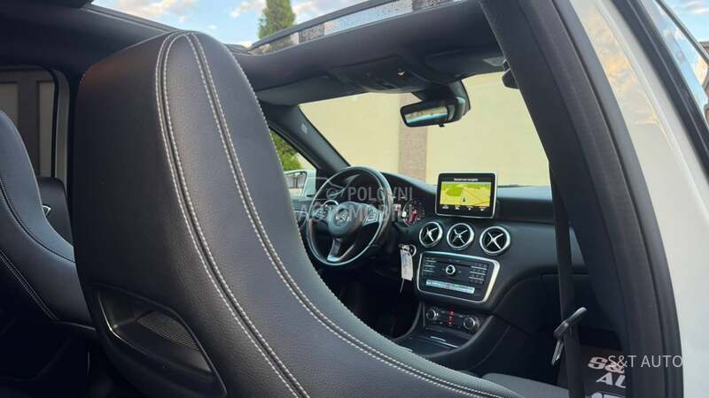 Mercedes Benz A 160 1.6/LED/PANO/NAV/FUL