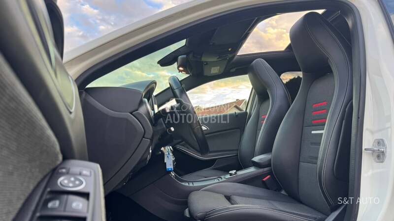 Mercedes Benz A 160 1.6/LED/PANO/NAV/FUL