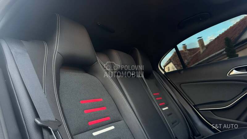 Mercedes Benz A 160 1.6/LED/PANO/NAV/FUL