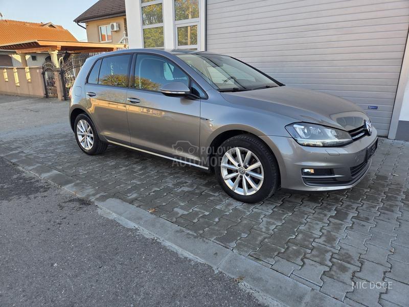 Volkswagen Golf 7 1.4 tsi dsg xen led