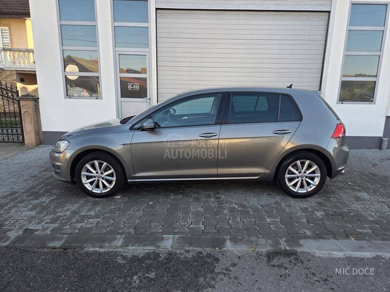 Volkswagen Golf 7 1.4 tsi dsg xen led