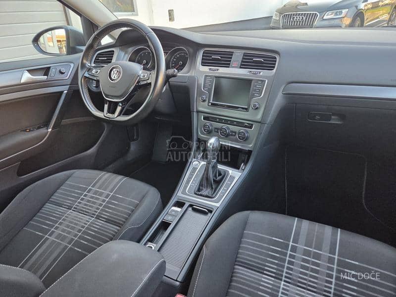 Volkswagen Golf 7 1.4 tsi dsg xen led