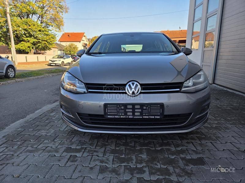 Volkswagen Golf 7 1.4 tsi dsg xen led