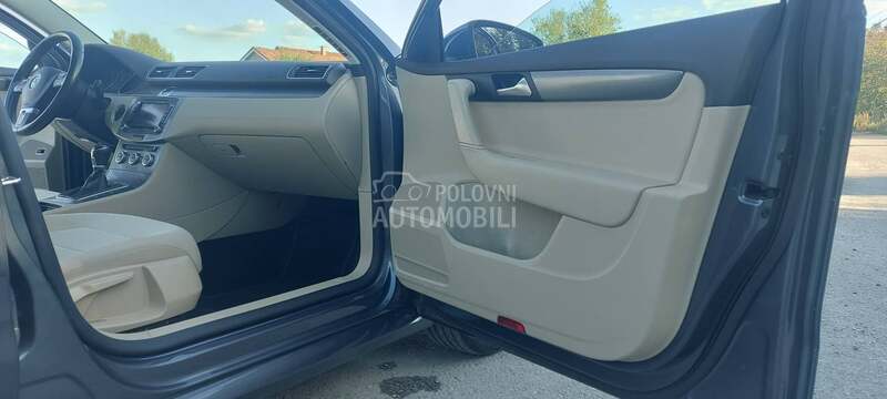 Volkswagen Passat B7 