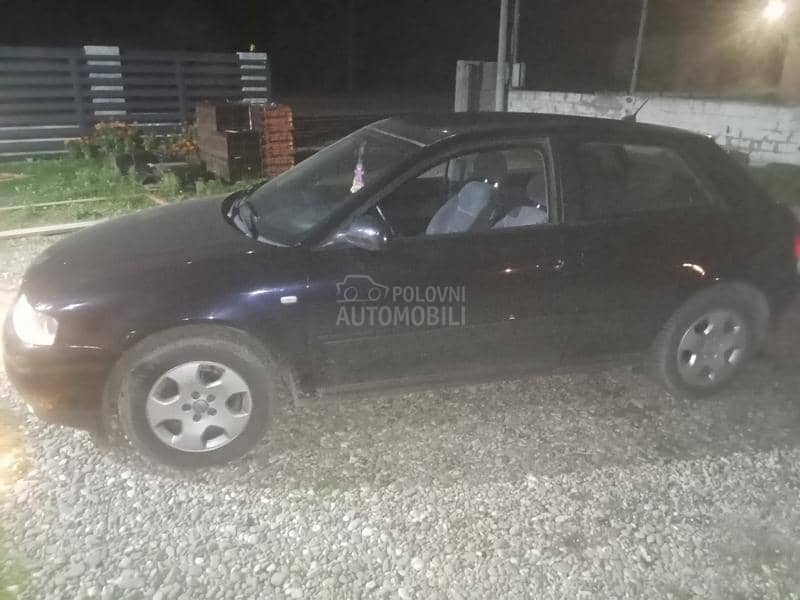 Audi A3 1.6i