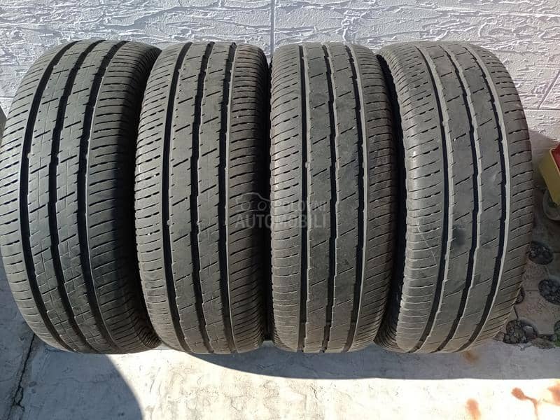 Continental 235/65 R16 Letnja