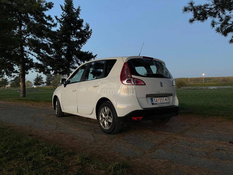 Renault Scenic 1.5 dci