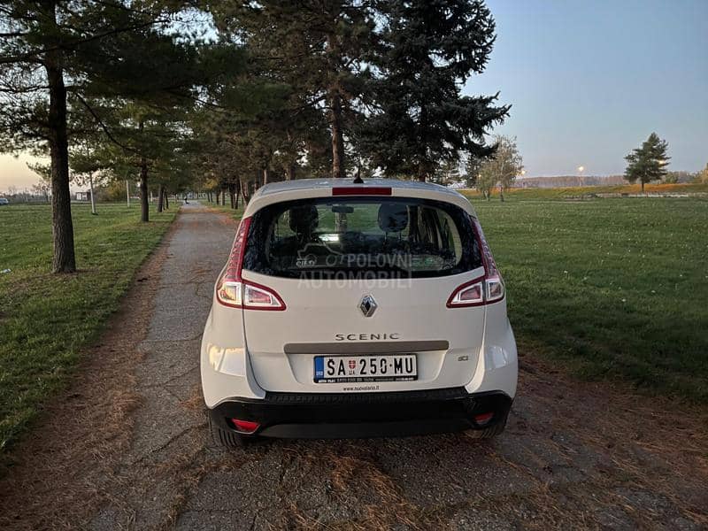 Renault Scenic 1.5 dci