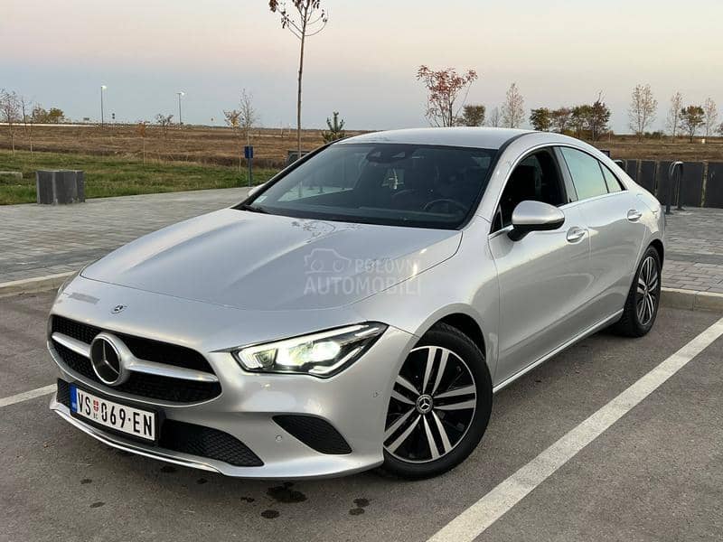 Mercedes Benz CLA 200 8G ///360s/Autonomna